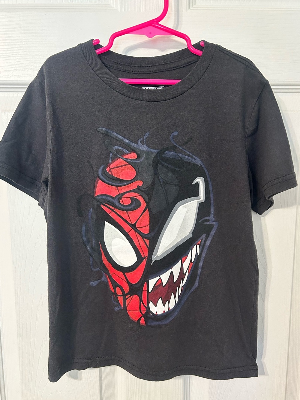 Boys, Marvel, Black Spider-Venom Split Face Graphic Tee, Small